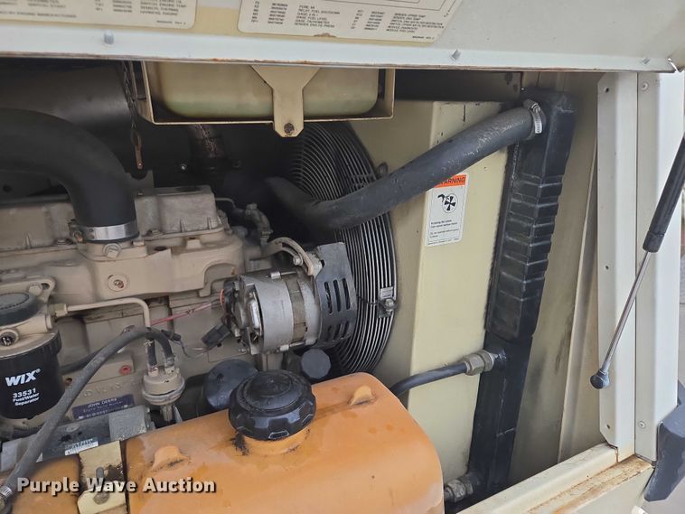 image for item EF1791 1998 Ingersoll-Rand P100WJD air compressor