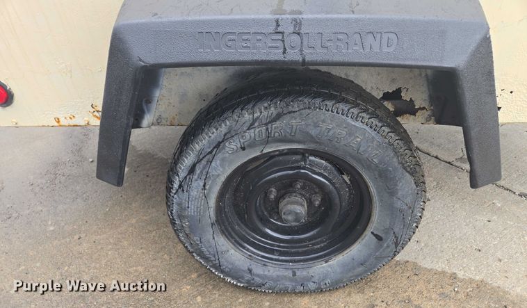 image for item EF1791 1998 Ingersoll-Rand P100WJD air compressor