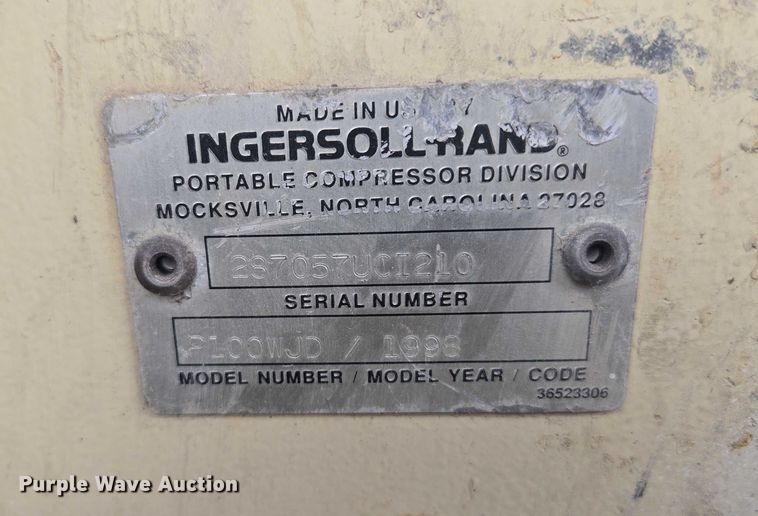 image for item EF1791 1998 Ingersoll-Rand P100WJD air compressor