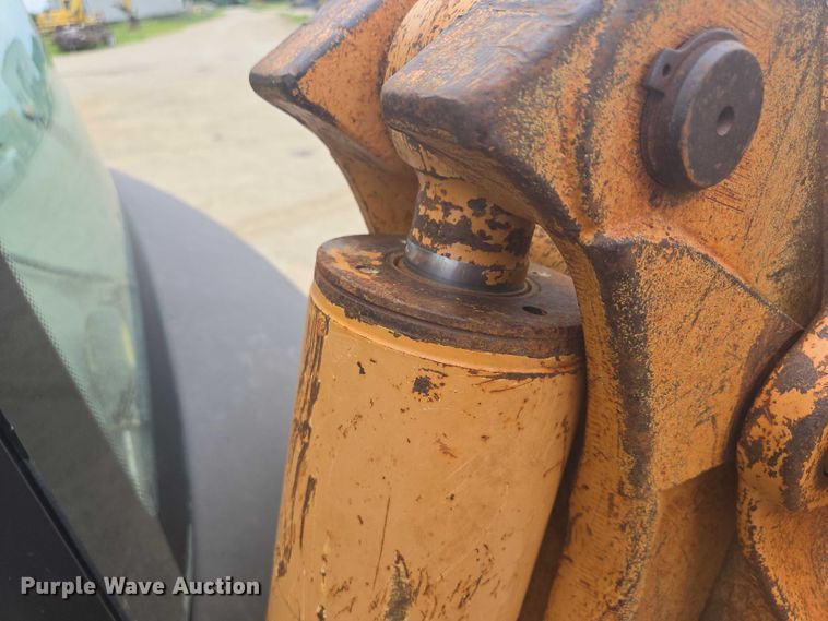 image for item EF1811 2005 Case 580 Super M backhoe