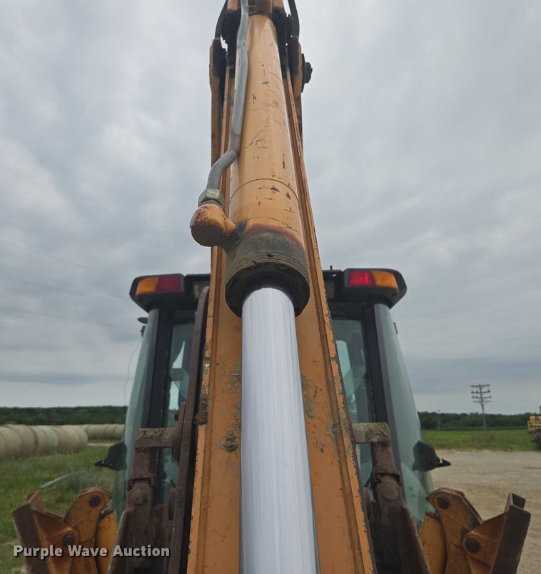 image for item EF1811 2005 Case 580 Super M backhoe