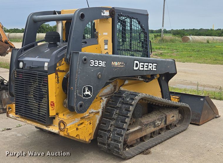 MINI CARGADOR SOBRE ORUGAS 2015 JOHN DEERE 333E