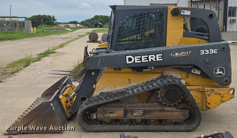 image for item EF1812 2015 John Deere 333E tracked skid steer loader