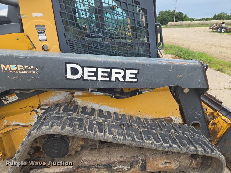 image for item EF1812 2015 John Deere 333E tracked skid steer loader