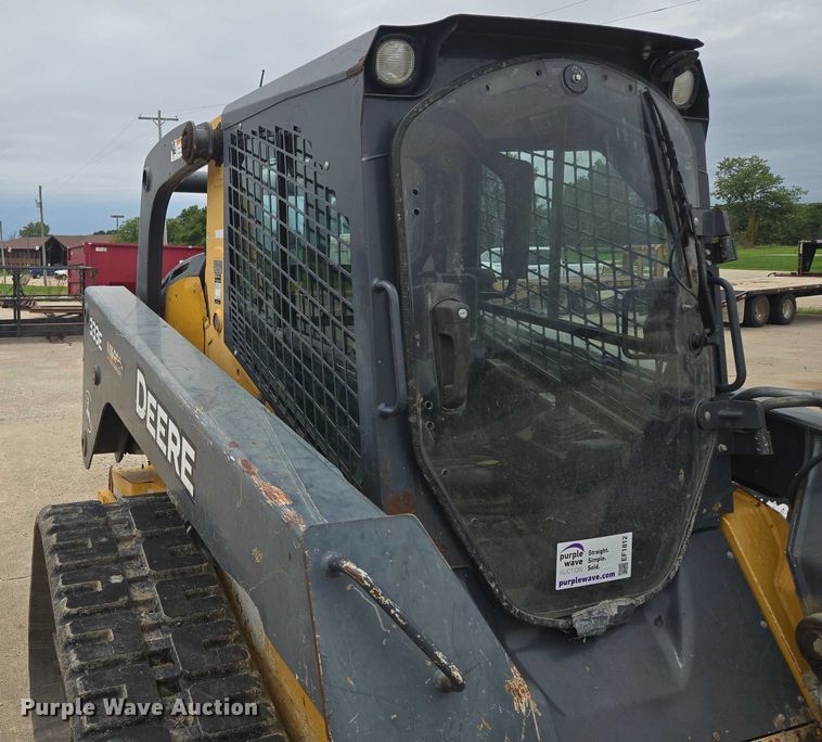 image for item EF1812 2015 John Deere 333E tracked skid steer loader