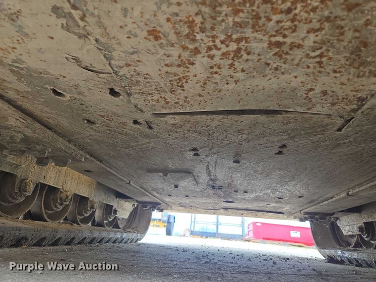 image for item EF1812 2015 John Deere 333E tracked skid steer loader