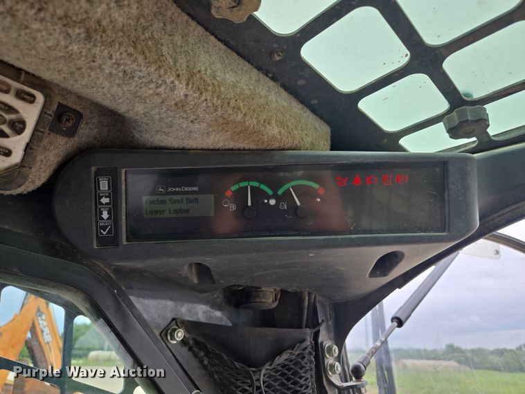 image for item EF1812 2015 John Deere 333E tracked skid steer loader