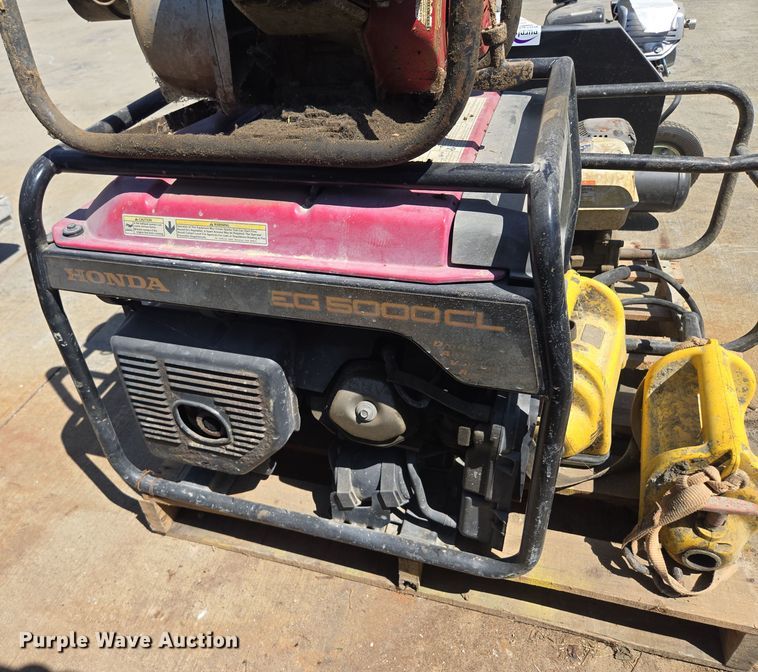 image for item EF1832 Support equipment