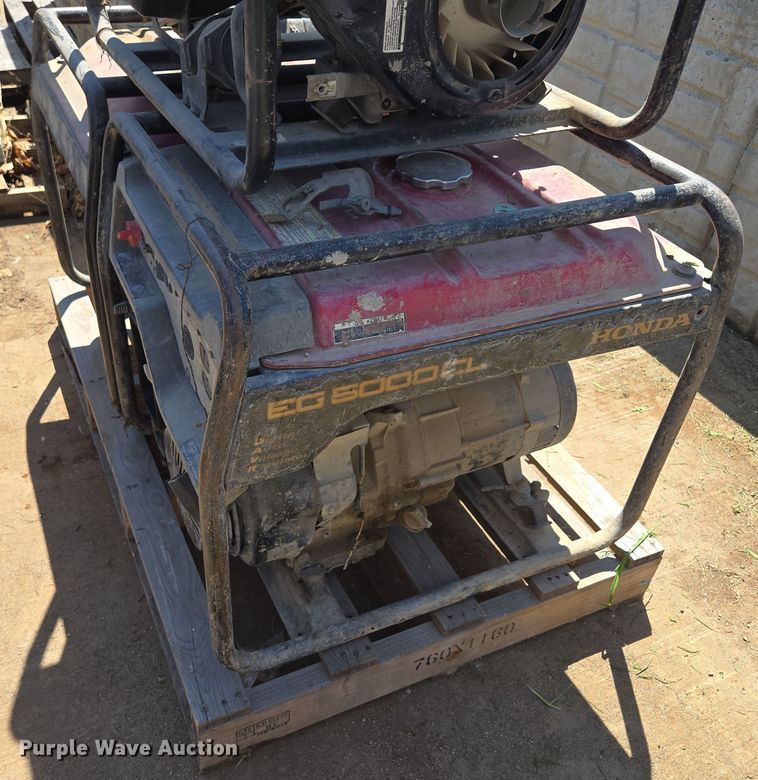 image for item EF1832 Support equipment