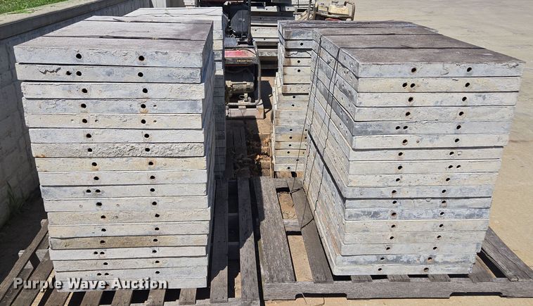 image for item EF1833 Approximately 70 concrete forms
