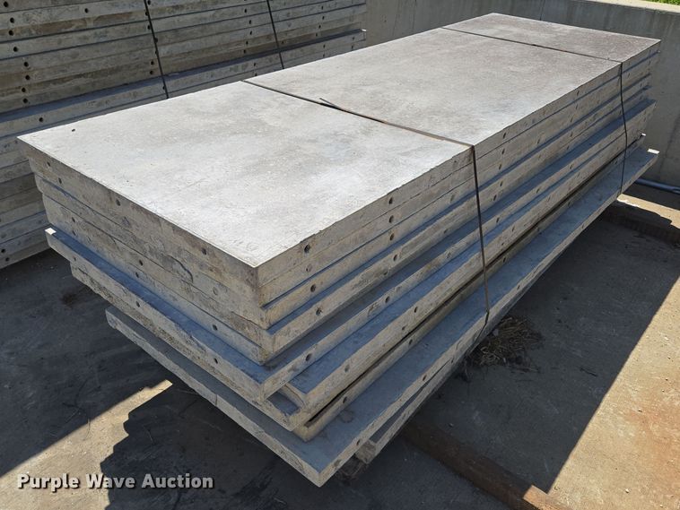 image for item EF1834 Concrete forms