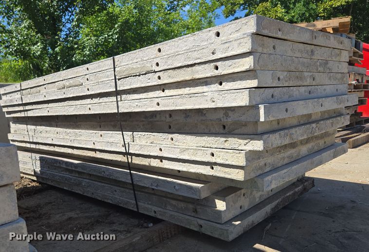 image for item EF1834 Concrete forms