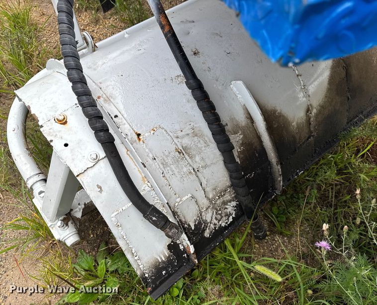 image for item EF2111 Full Vision Broom