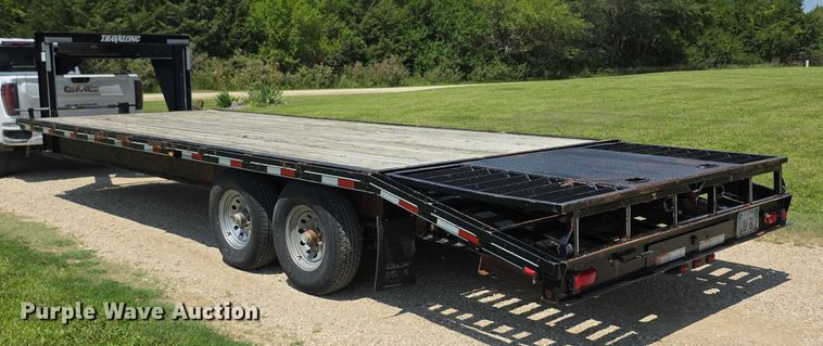 image for item EF3697 2004 Travalong equipment trailer