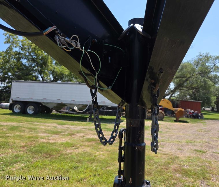 image for item EF3697 2004 Travalong equipment trailer