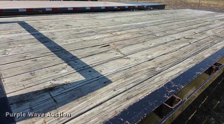 image for item EF3697 2004 Travalong equipment trailer