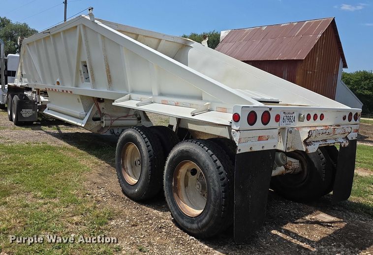 image for item EF3719 2005 Ranch bottom dump trailer