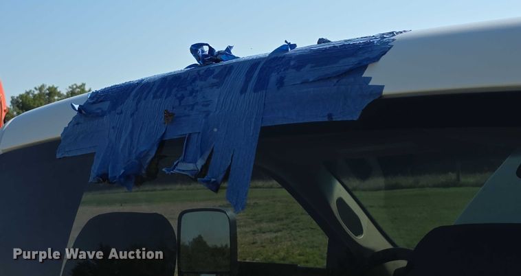 image for item EF3739 2016 Dodge  Ram 5500HD flatbed truck