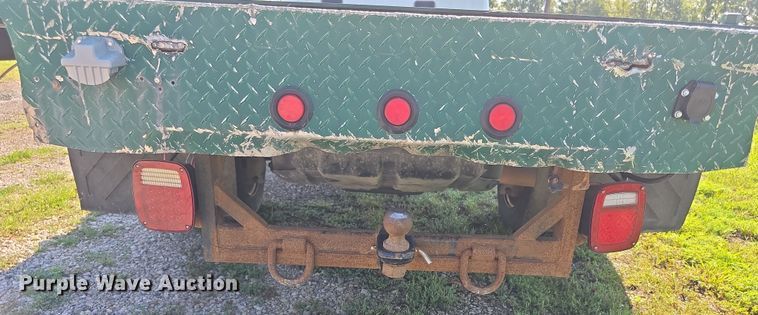 image for item EF3739 2016 Dodge  Ram 5500HD flatbed truck