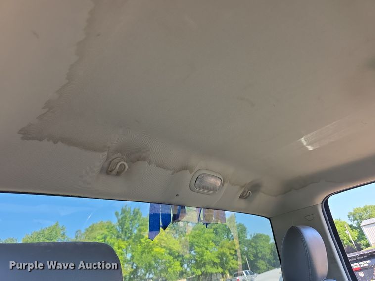 image for item EF3739 2016 Dodge  Ram 5500HD flatbed truck