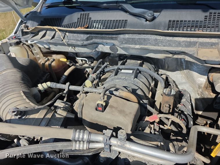 image for item EF3739 2016 Dodge  Ram 5500HD flatbed truck