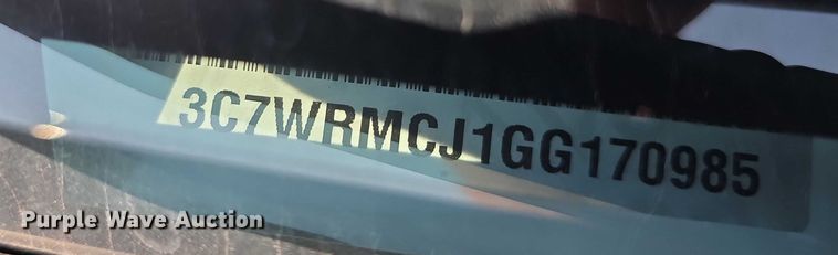 image for item EF3739 2016 Dodge  Ram 5500HD flatbed truck