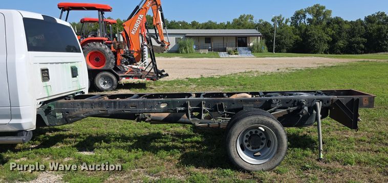 image for item EF3742 2017 Dodge Ram 5500HD truck cab and chassis