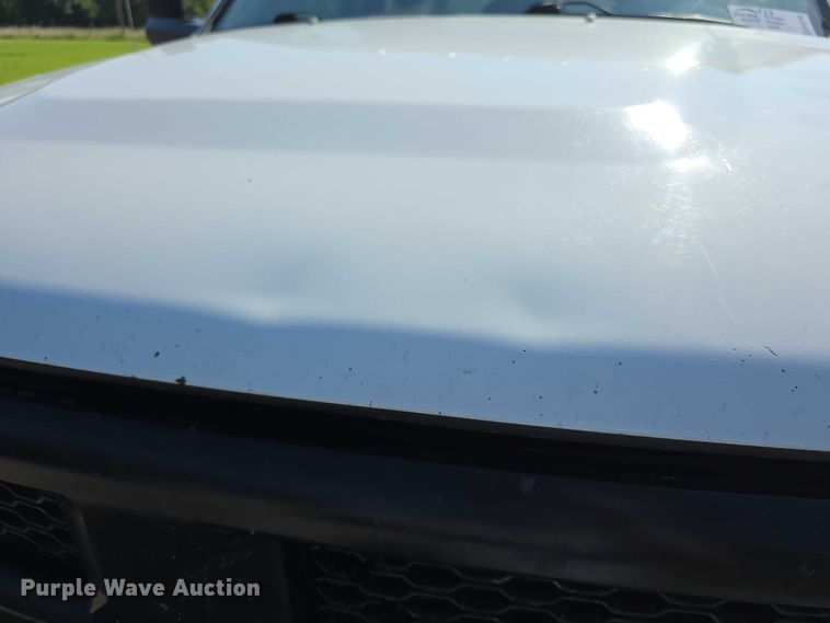 image for item EF3742 2017 Dodge Ram 5500HD truck cab and chassis