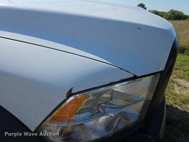 image for item EF3742 2017 Dodge Ram 5500HD truck cab and chassis