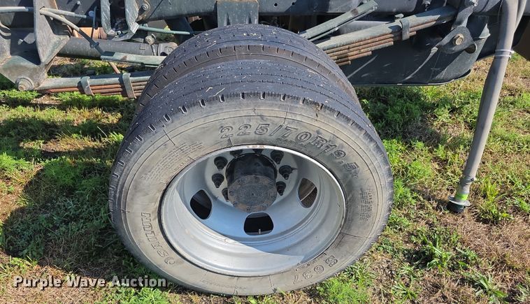 image for item EF3742 2017 Dodge Ram 5500HD truck cab and chassis