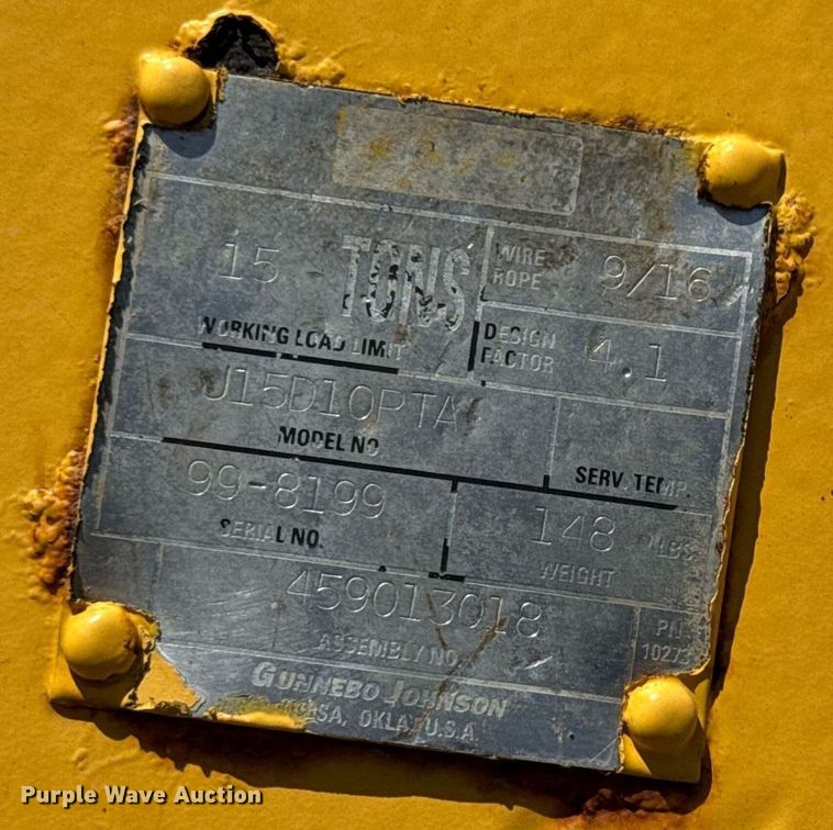 image for item EG0727 2007 International   7500 SBA crane truck