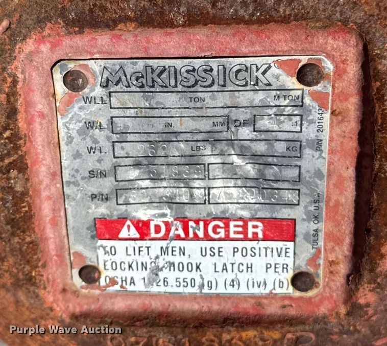 image for item EG0727 2007 International   7500 SBA crane truck