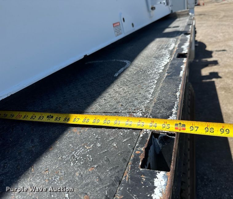 image for item EG0727 2007 International   7500 SBA crane truck