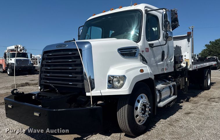 2015 Freightliner 108SD