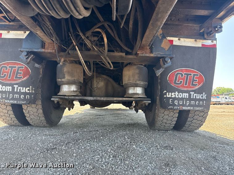 image for item EG5943 2015 Freightliner 108SD Ext. Cab crane truck