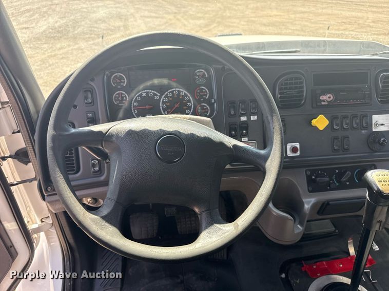 image for item EG5943 2015 Freightliner 108SD Ext. Cab crane truck