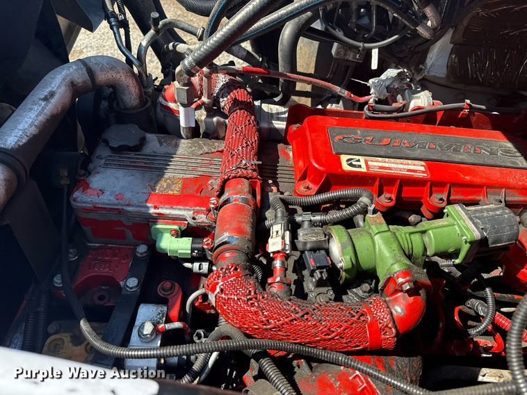 image for item EG5943 2015 Freightliner 108SD Ext. Cab crane truck