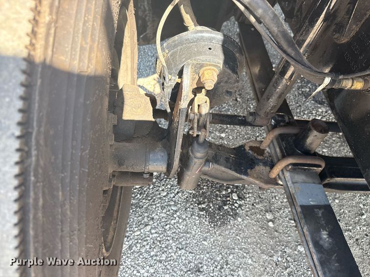 image for item EG5943 2015 Freightliner 108SD Ext. Cab crane truck