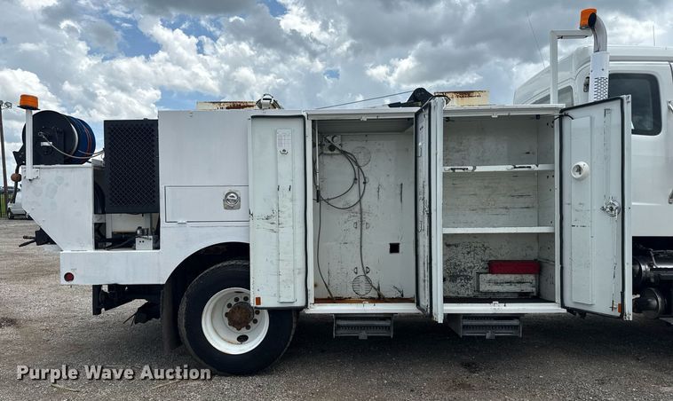 image for item EG5976 2012 Freightliner Business Class M2 Ext. Cab utility / service truck