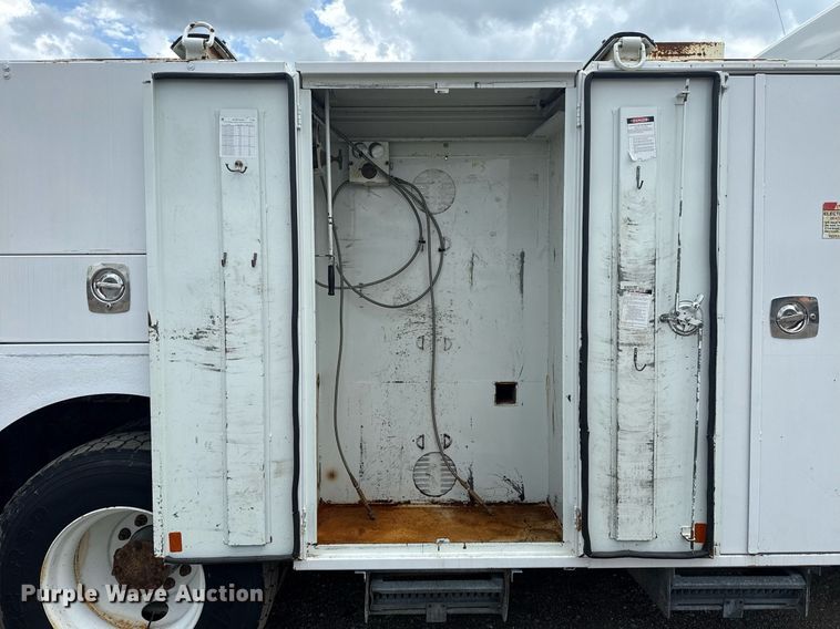 image for item EG5976 2012 Freightliner Business Class M2 Ext. Cab utility / service truck