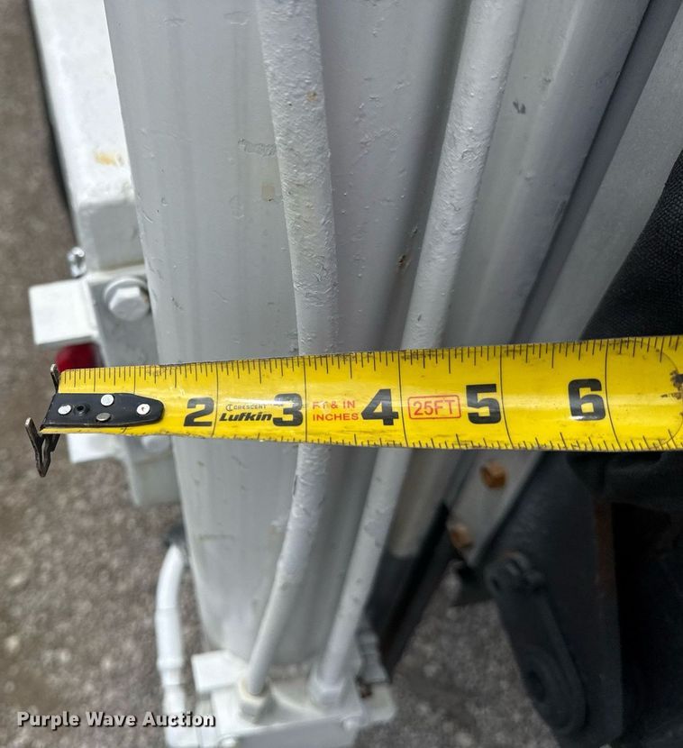 image for item EG5976 2012 Freightliner Business Class M2 Ext. Cab utility / service truck