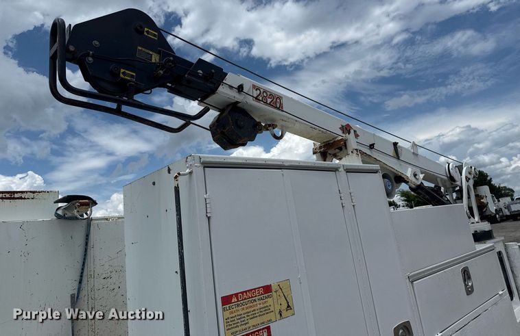 image for item EG5976 2012 Freightliner Business Class M2 Ext. Cab utility / service truck