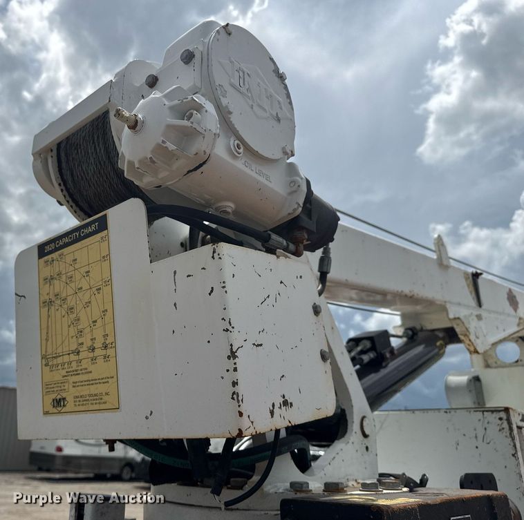 image for item EG5976 2012 Freightliner Business Class M2 Ext. Cab utility / service truck