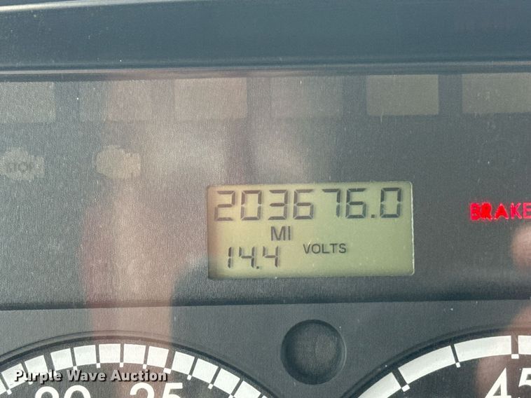 image for item EG5976 2012 Freightliner Business Class M2 Ext. Cab utility / service truck