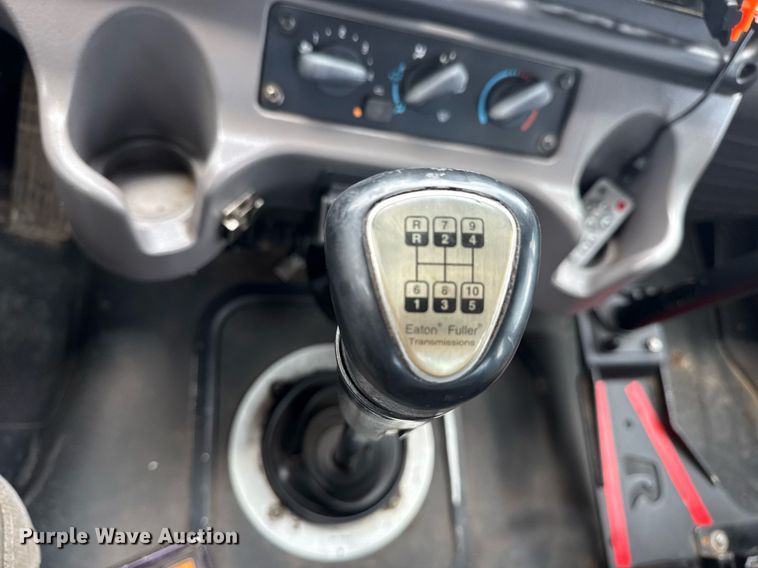 image for item EG5976 2012 Freightliner Business Class M2 Ext. Cab utility / service truck