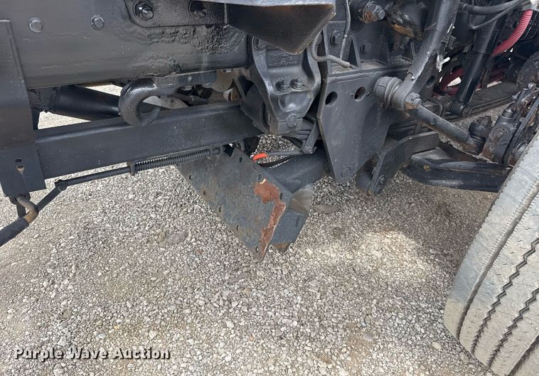 image for item EG5976 2012 Freightliner Business Class M2 Ext. Cab utility / service truck