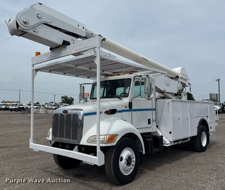 CAMIóN CON CANASTILLA 2007 PETERBILT ALTEC