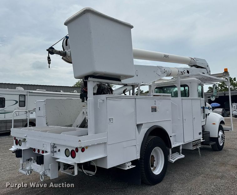 CAMIóN CON CANASTILLA 2007 PETERBILT ALTEC