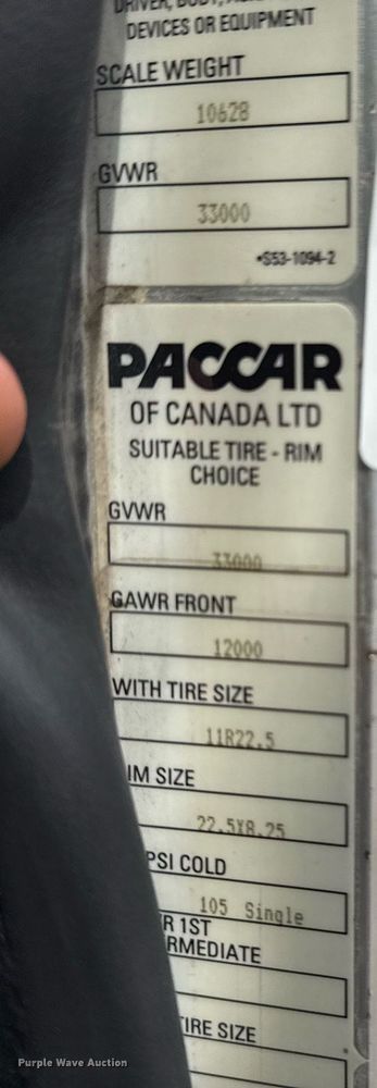 image for item EG6035 2007 Peterbilt 335 bucket truck