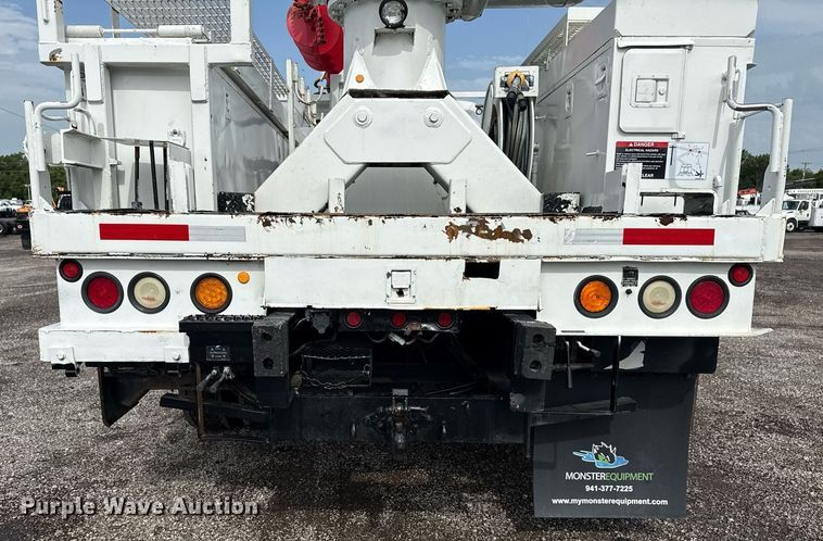 image for item EG6039 2008 Freightliner Business Class M2 digger derrick truck